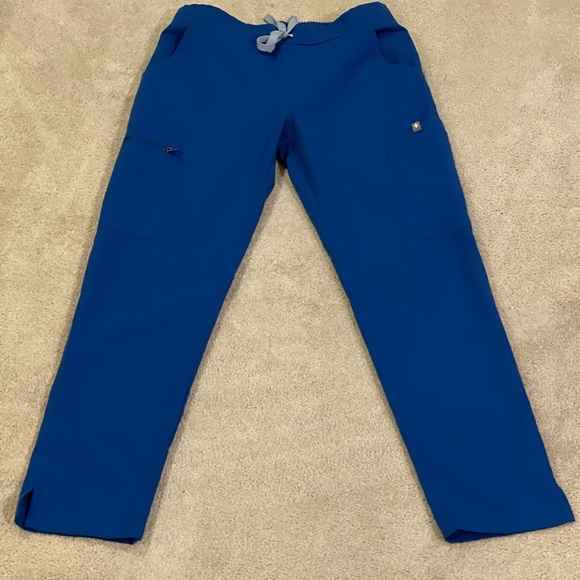 Figs Scrubs YOLA pants Regular XS in ROYAL BLUE - Picture 2 of 2